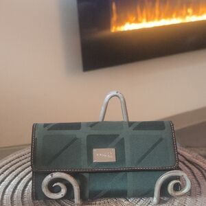 Nine & Co Green Fabric Trifold Wallet